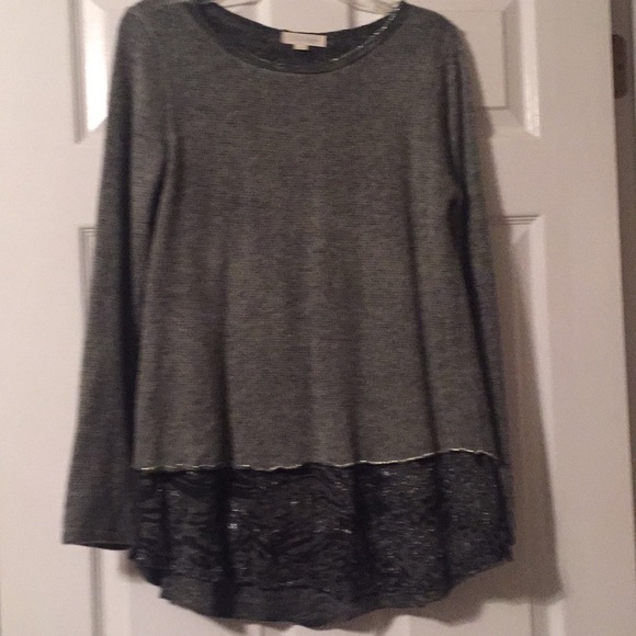 Sweater - Picture 1 of 5